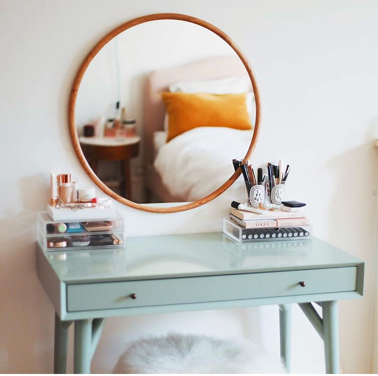 How To Style Your Small Dressing Table – Urbansize